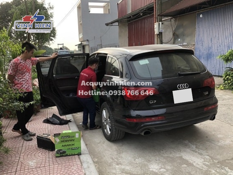 dau hieu ac quy xe audi q7 bi hu