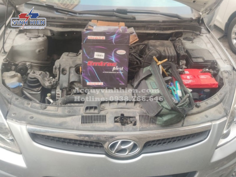 huong dan lap dat ac quy moi cho xe hyundai grand i10