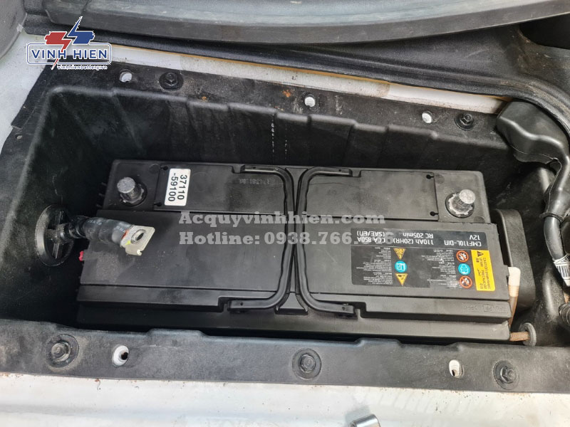 dau hieu nhan biet ac quy xe hyundai solati can thay the