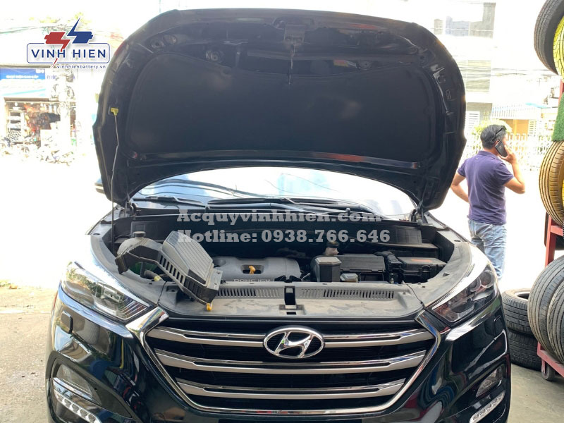 thay ac quy cho xe hyundai tucson mat bao lau
